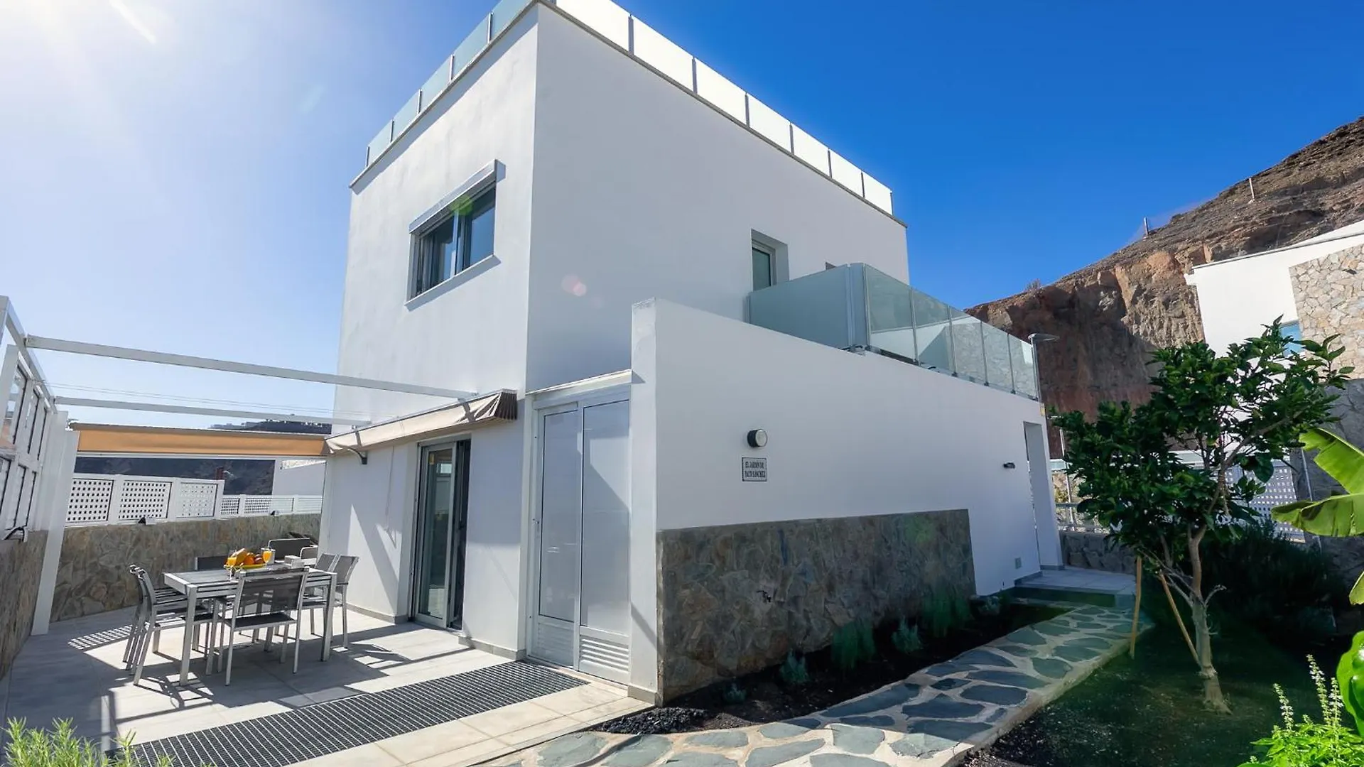 Villa Rosa-Soleada Villa Privada Con Piscina Climatizada & Wifi En Tauro-Mogan La Playa de Tauro