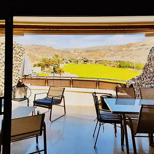  Holiday home M&f Golf Views. Walk To